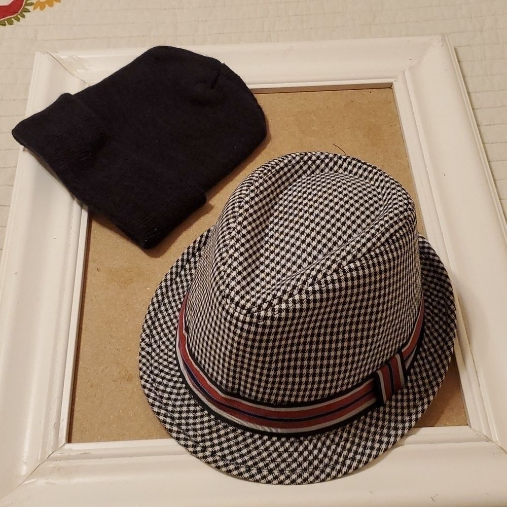 Carbon Elements Fedora & Classic Beanie: Versatile Headwear Bundle
